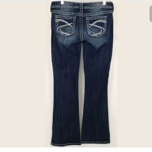 Silver JeansTuesday Size 29/33